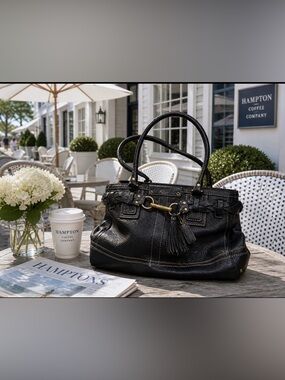 Coach Black pebbled Leather Hampton Tote bag with Gold-Tone Hardware  10529